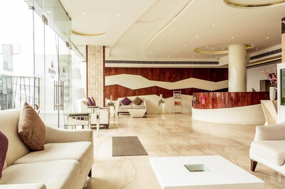 Oyo Premium Coastal Battery Hotel Visakhapatnam Ngoại thất bức ảnh
